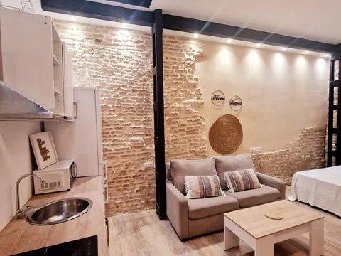 Estudio en Torrijiano, 3