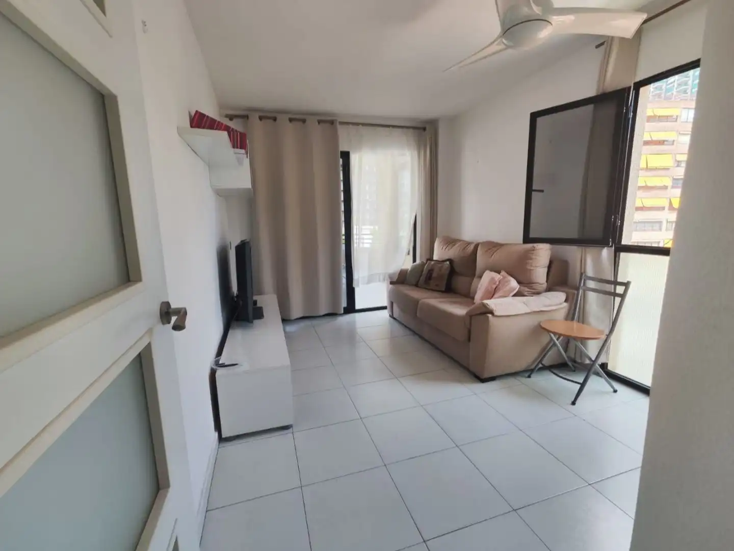 Piso en  Avinguda de la Marina Baixa 16 - Foto 4