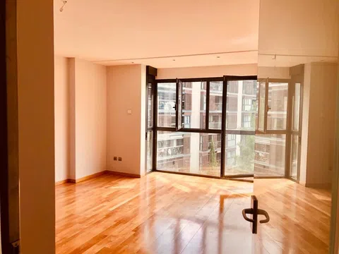 Piso en avenida del Camino de Santiago, 45 , Portal O, 4c