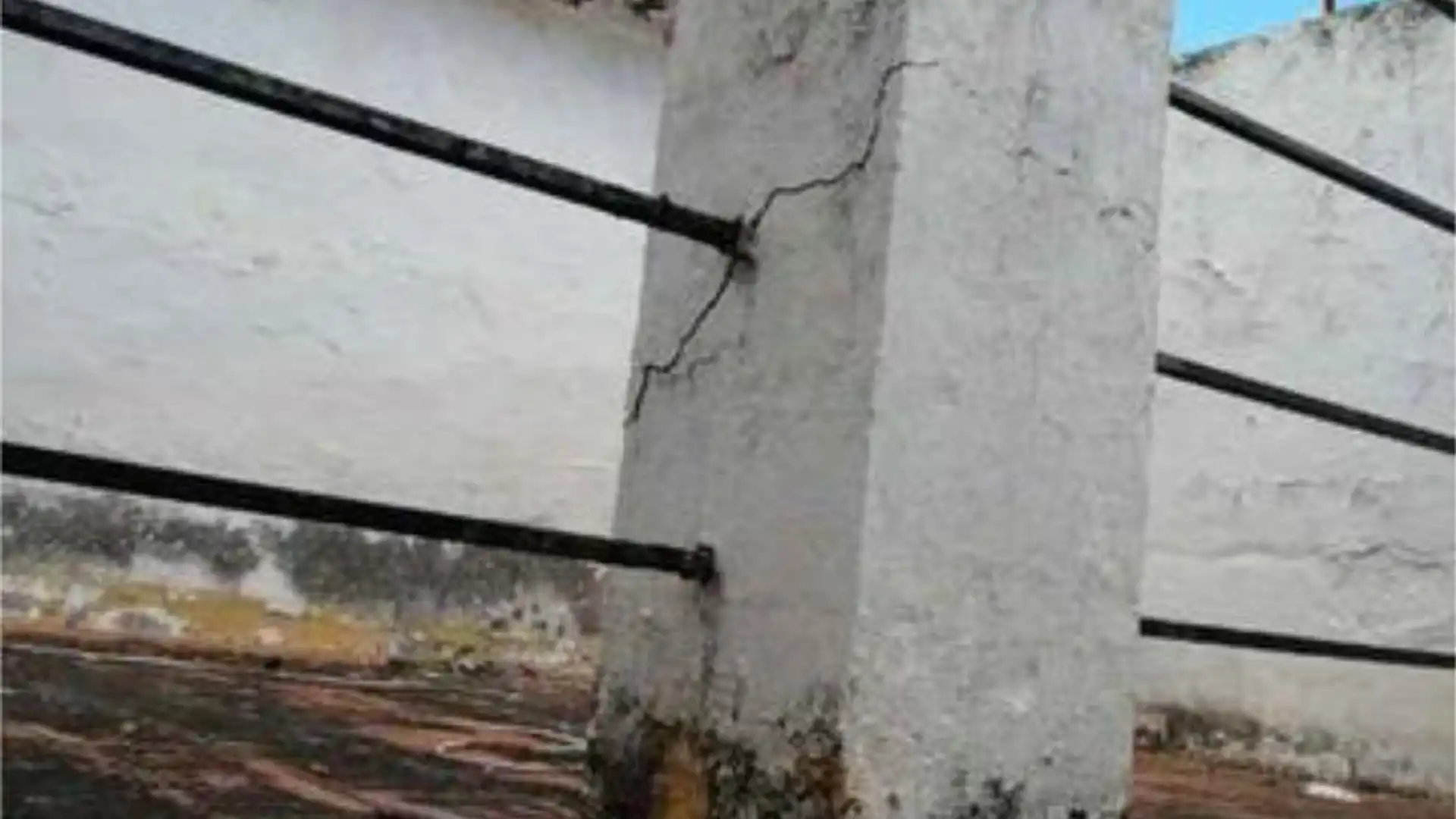 Chalet en Avda España (Alhaurín de la Torre) - Foto 1