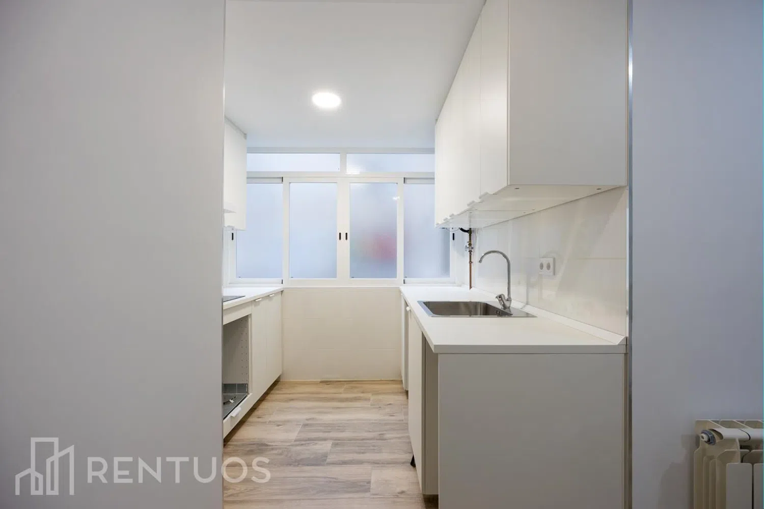 Piso en calle Cabo de San Vicente - Foto 5