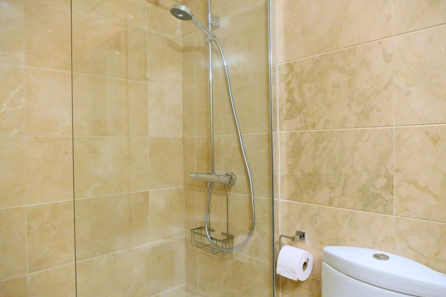 Piso en Calle San Joaquín, 46, La Carolina-Guadalpín - Foto 21