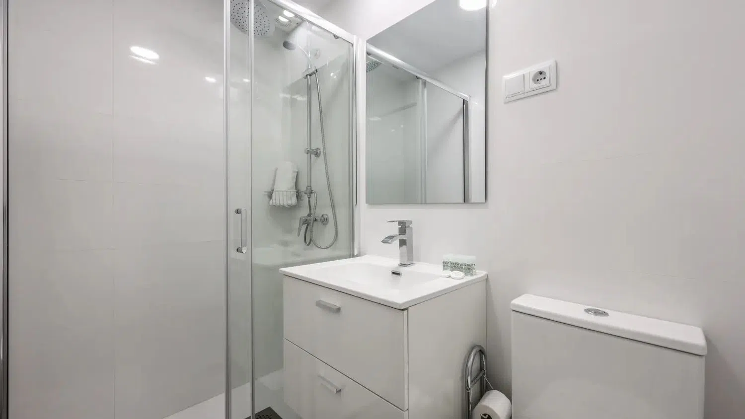 Estudio en calle San Agapito, 2 - Foto 2