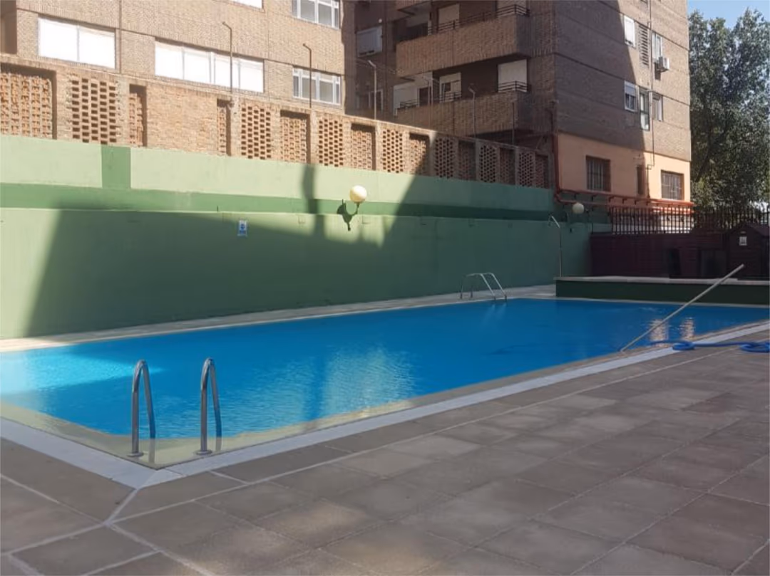 Apartamento en calle Calle de Arganda 39 - Foto 1