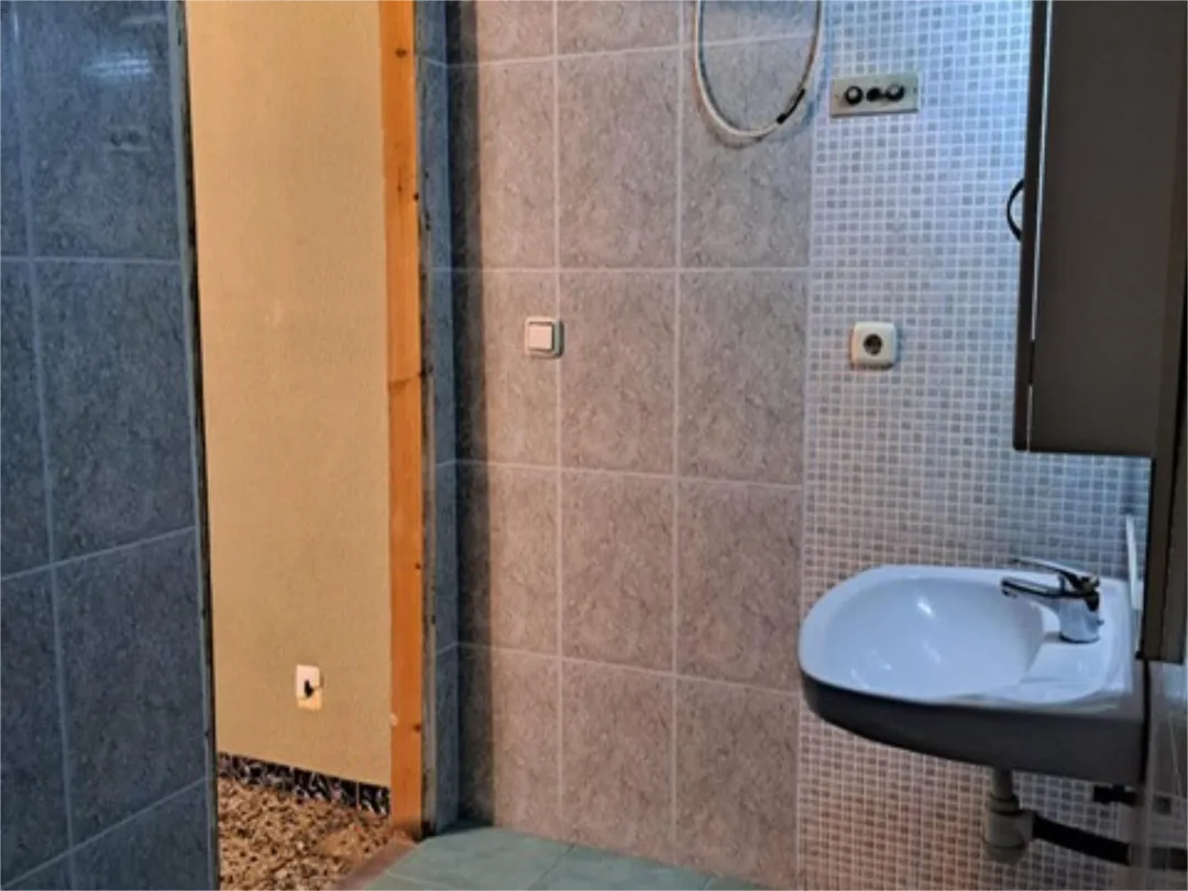 Piso en  Carrer Leopoldo Vicente Serrano 13 - Foto 9