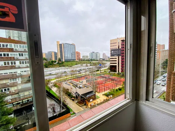 Piso en avenida de Burgos, 37