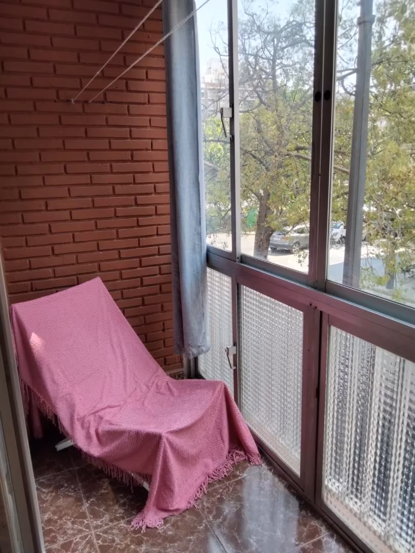 Piso en  Avinguda de Blasco Ibáñez 86 - Foto 2