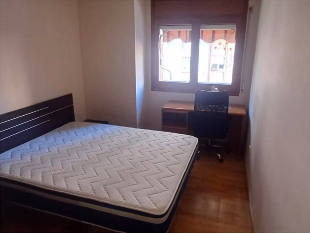 Piso en  Passatge Segrià 2 - Foto 6