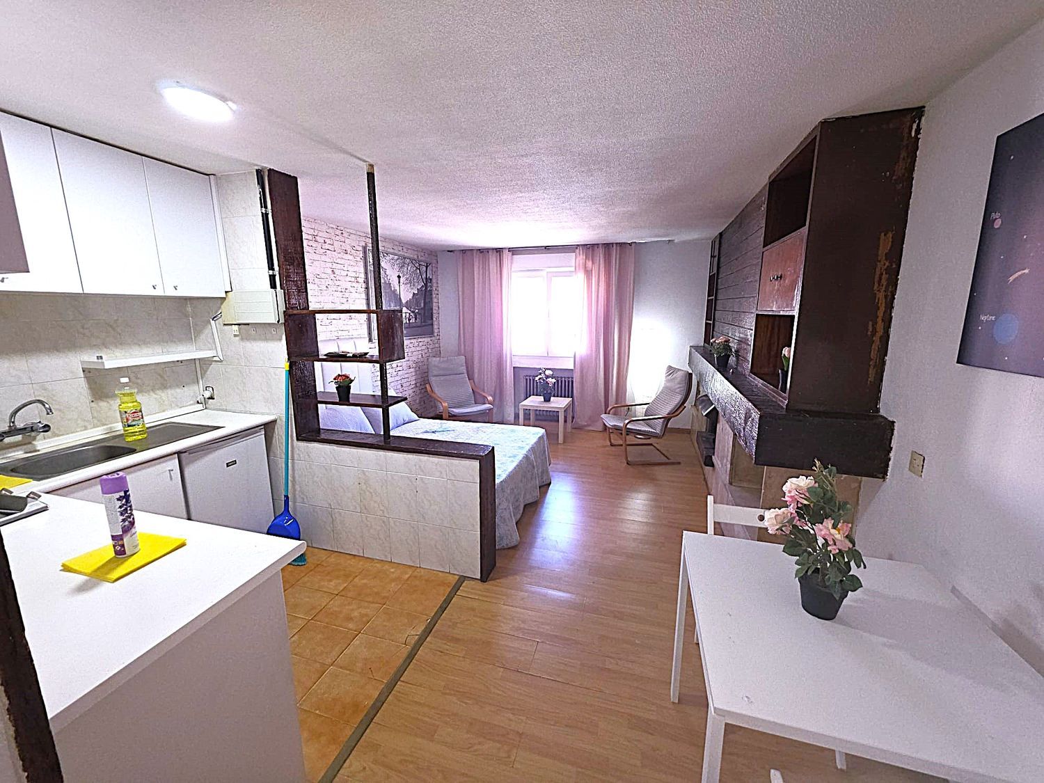 Estudio en calle del Doctor Fleming, 44 - Foto 2