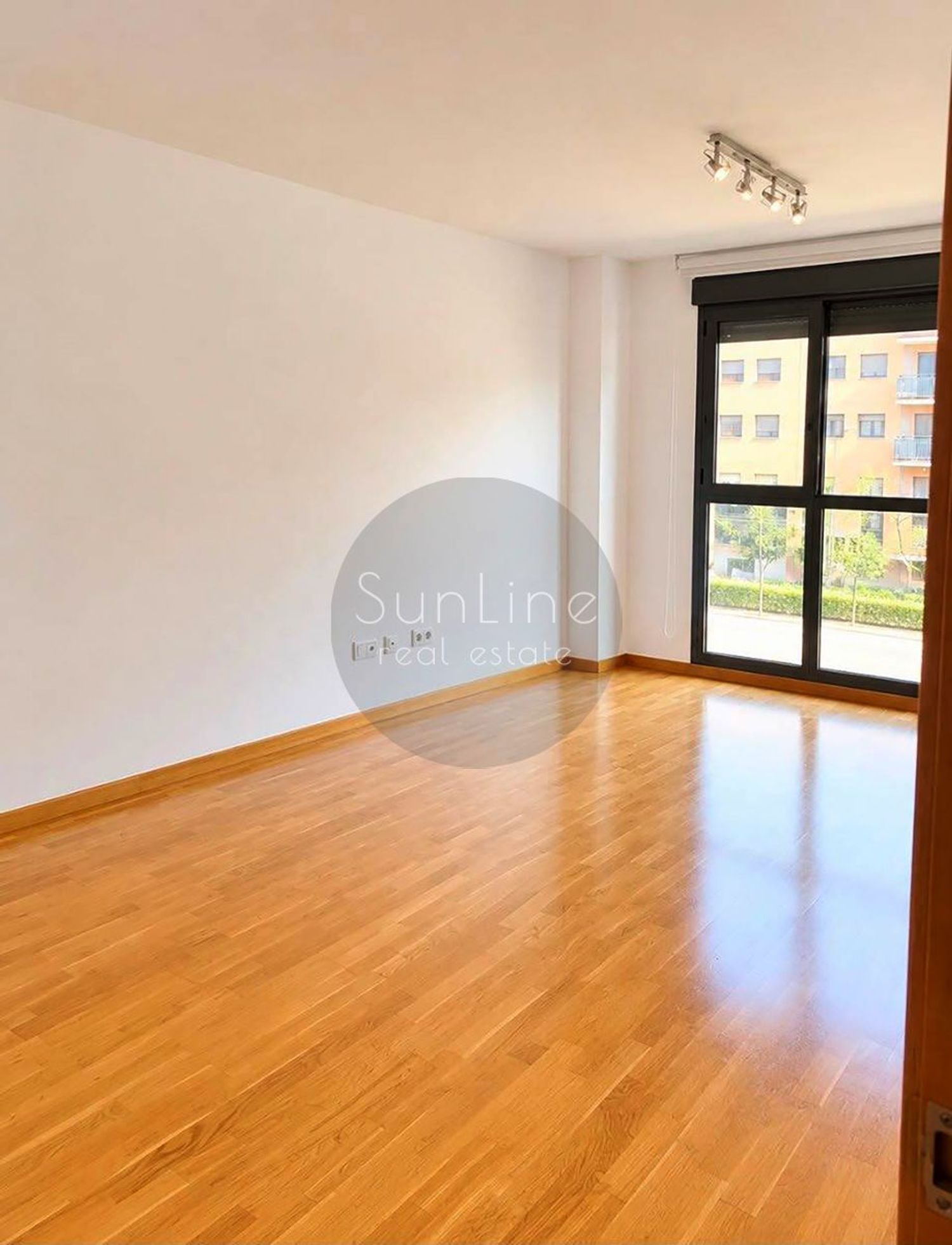 Piso en Avenida de Joan XXIII, Nou Benicalap - Foto 3