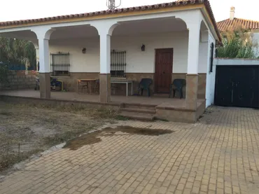 Chalet en  Calle Cabo de Rocas 12 - Foto 1