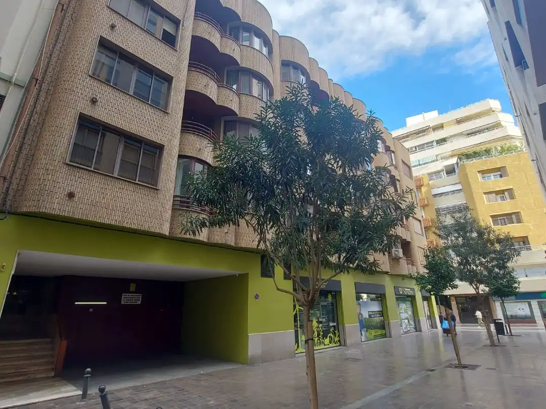 Piso en  Carrer de Baldoví 3 - Foto 2