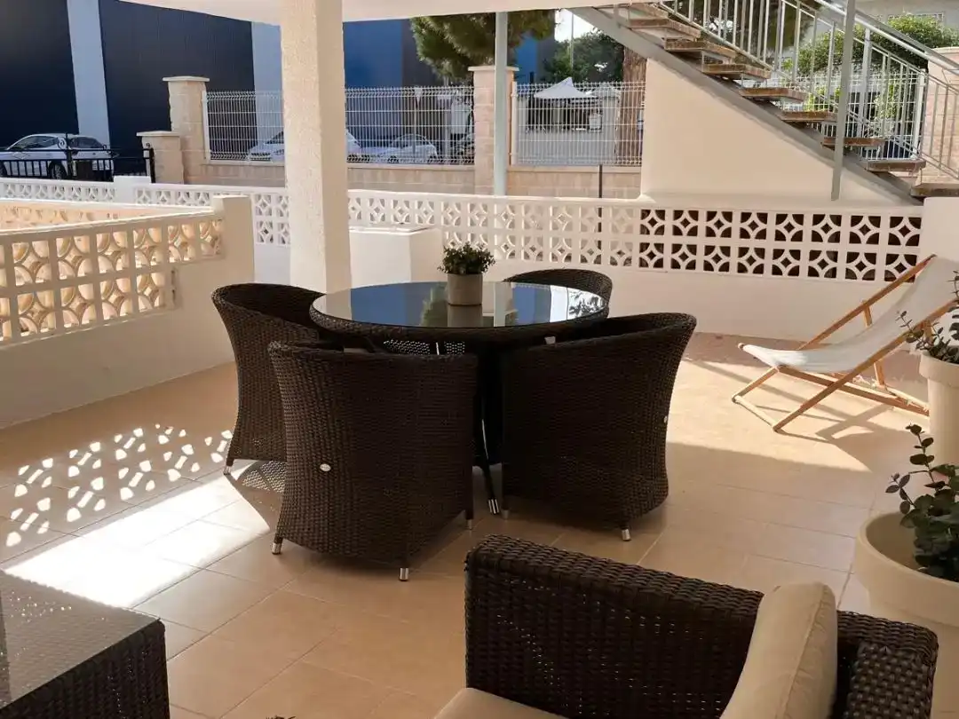 Apartamento en  Calle Pintor Julio Romero de Torres 10 - Foto 4