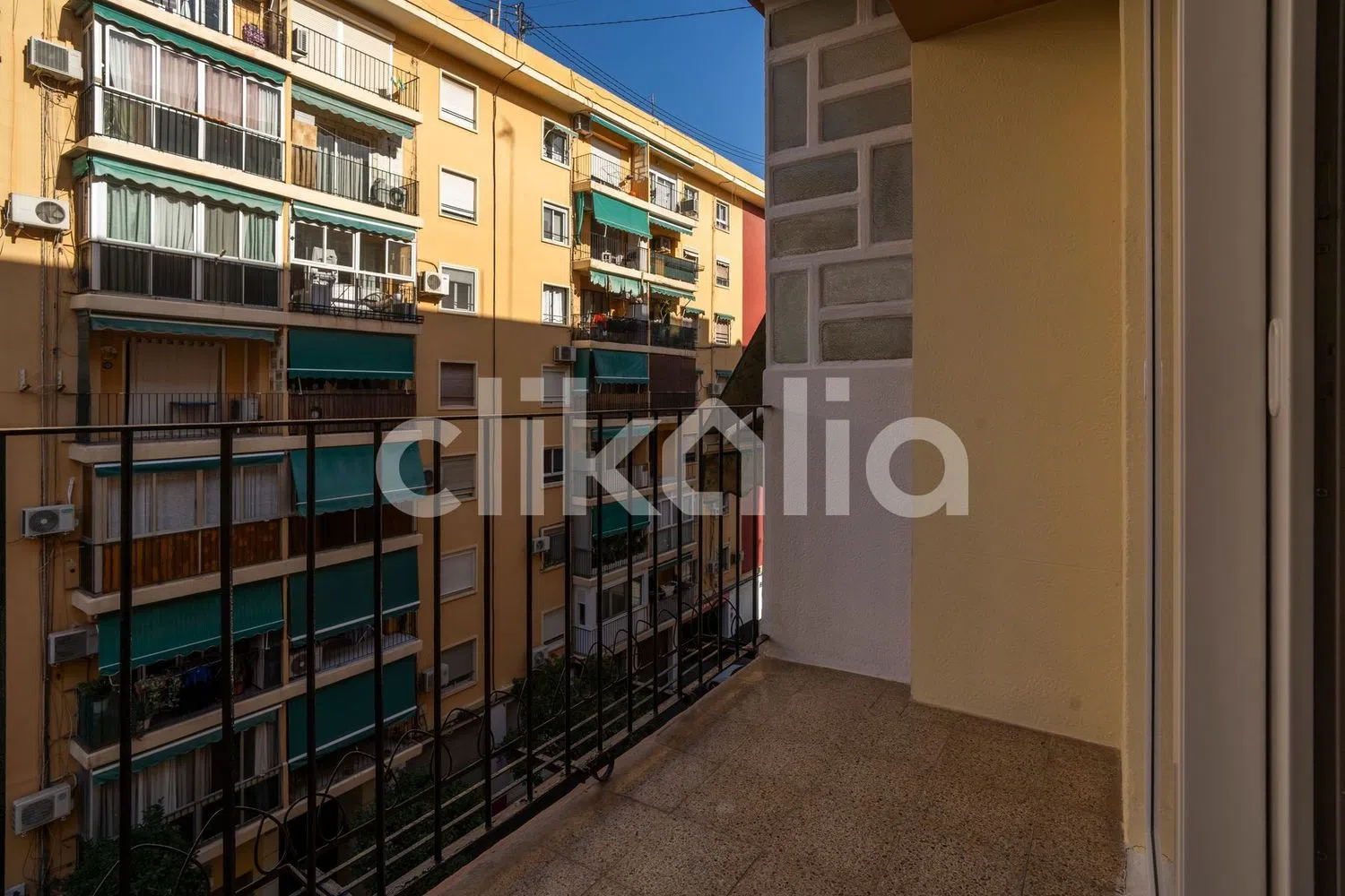 Piso en calle de Ramiro de Maeztu - Foto 2