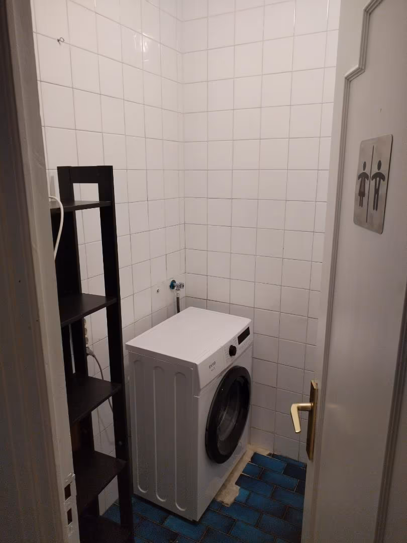 Piso en  Calle Condes de Crespo Rascón 41 - Foto 4