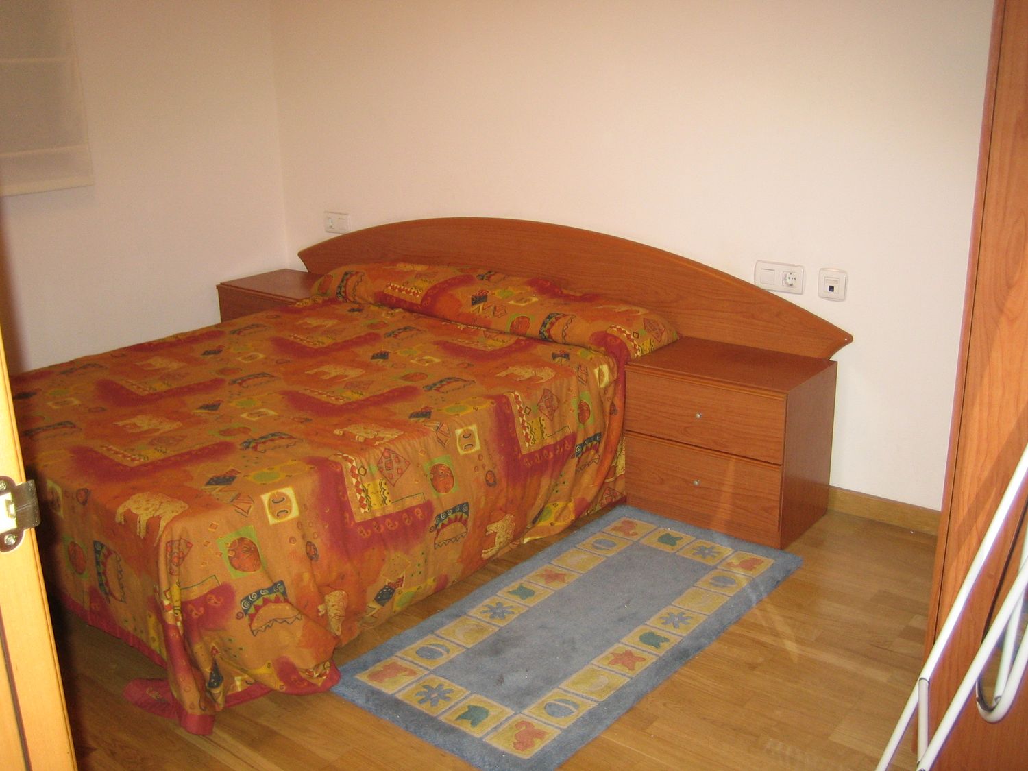 Piso en calle Sant Quintí, 52 - Foto 4