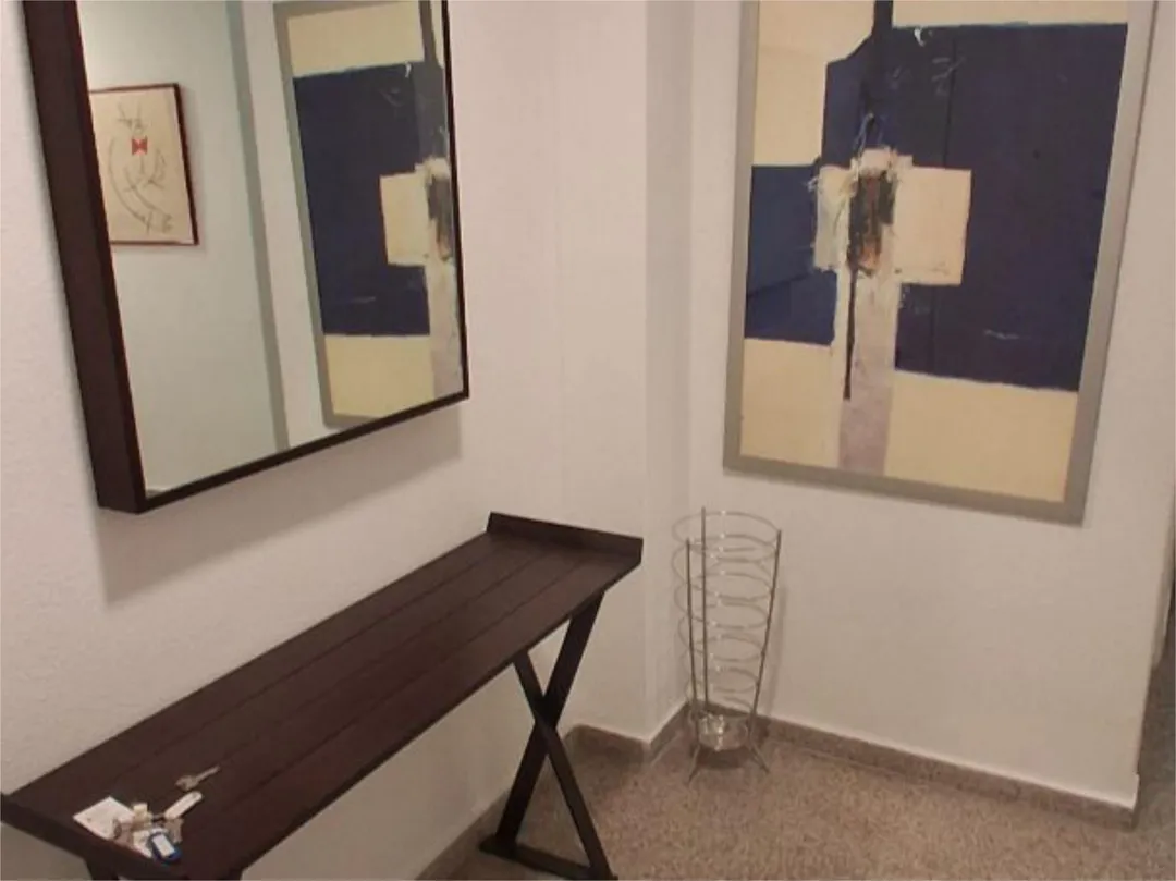 Piso en  Plaza de la Cruz Roja 9 - Foto 3