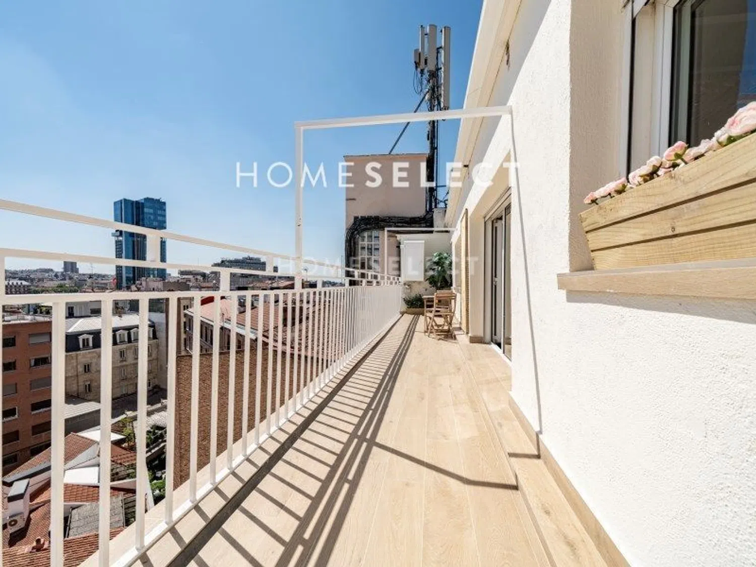 Ático en plaza de Alonso Martínez - Foto 6