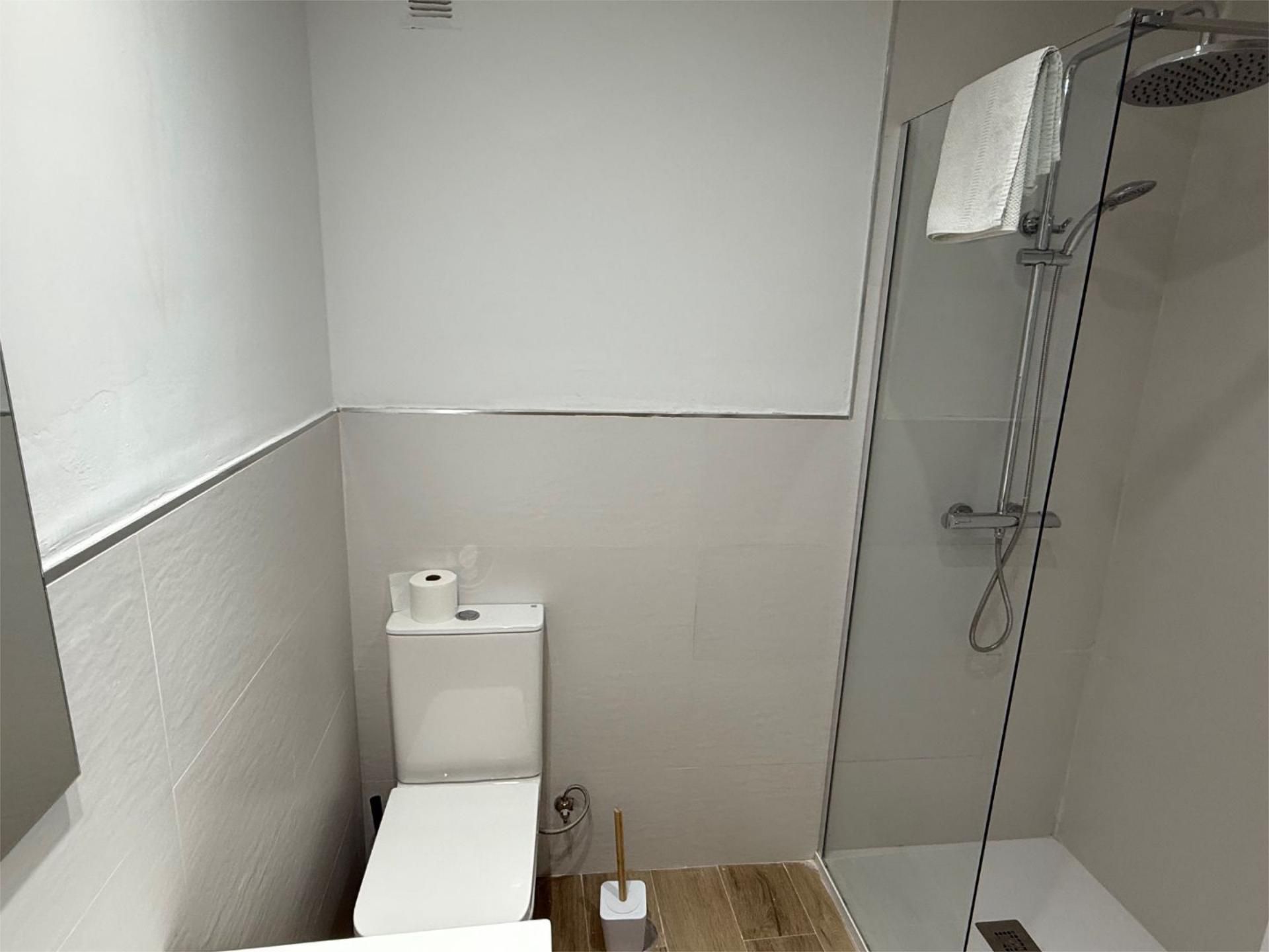 Piso en  Calle Pedro de Alvarado 5 - Foto 8