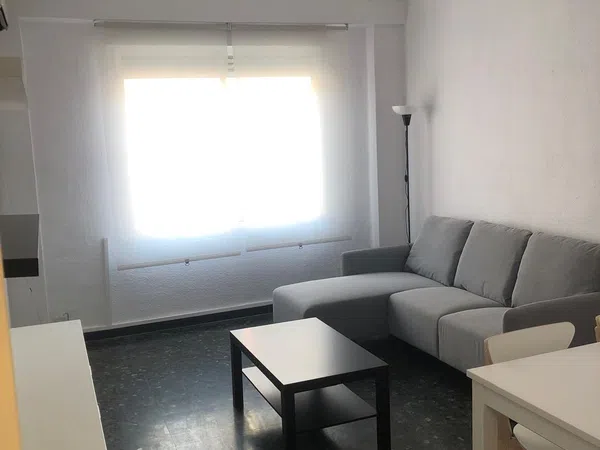 Piso en Calle del Arzobispo Apaolaza, 2 - Foto 1