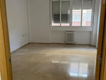 Piso en  Calle del Doce de Octubre 14 - Foto 13