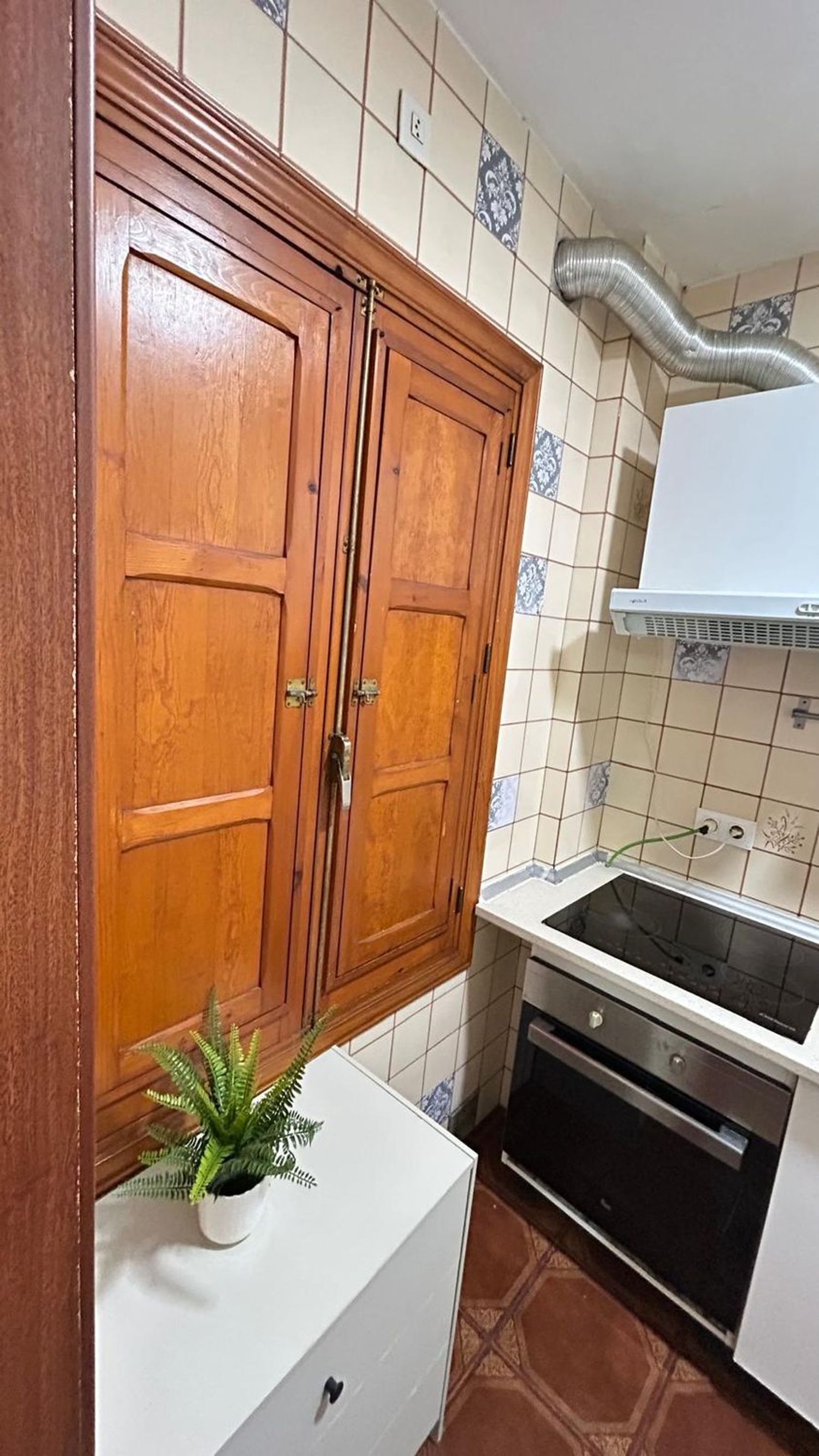 Piso en calle Gerona, Feijoo Sevilla, 2