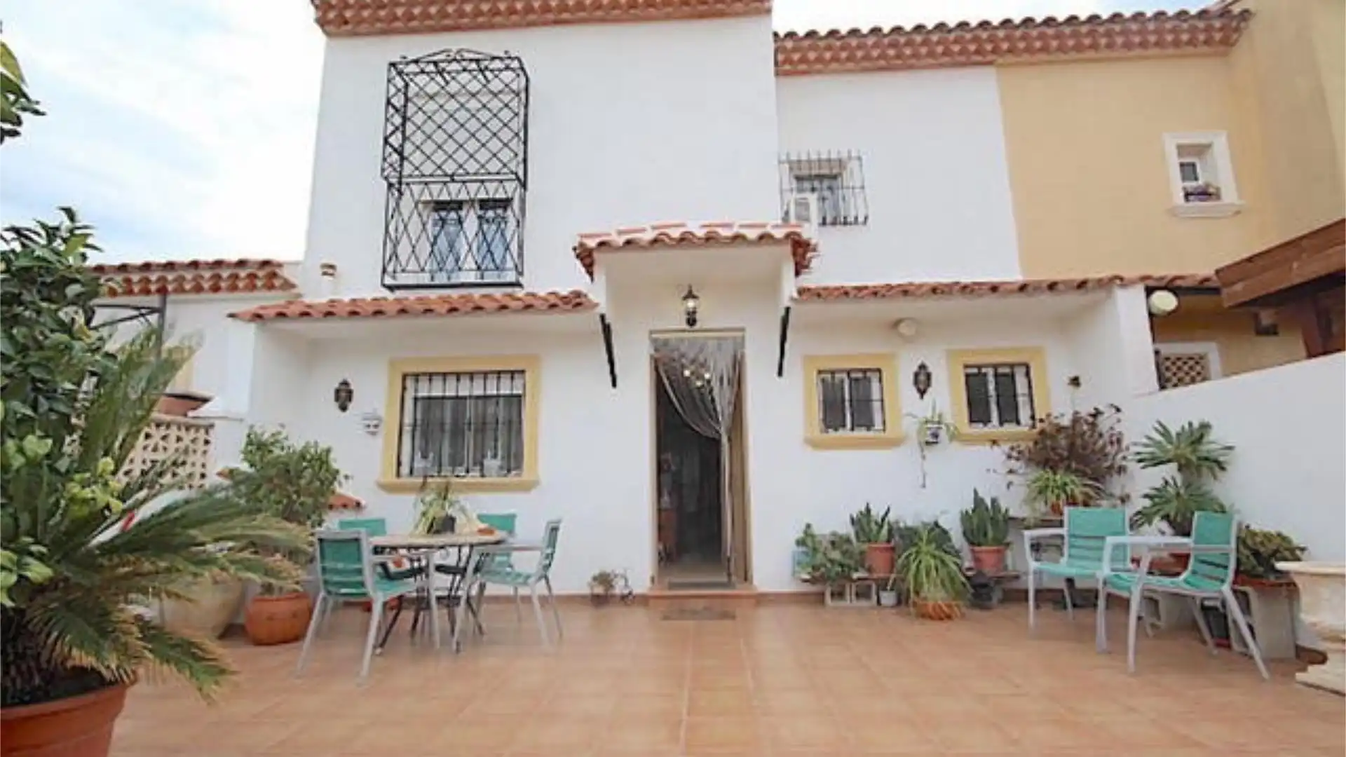 Casa adosada en Garaita - Foto 4