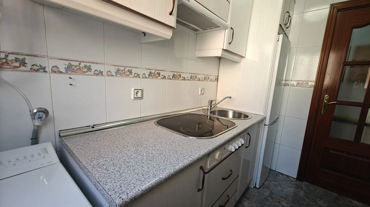 Piso en calle Recesvinto, 107 - Foto 3