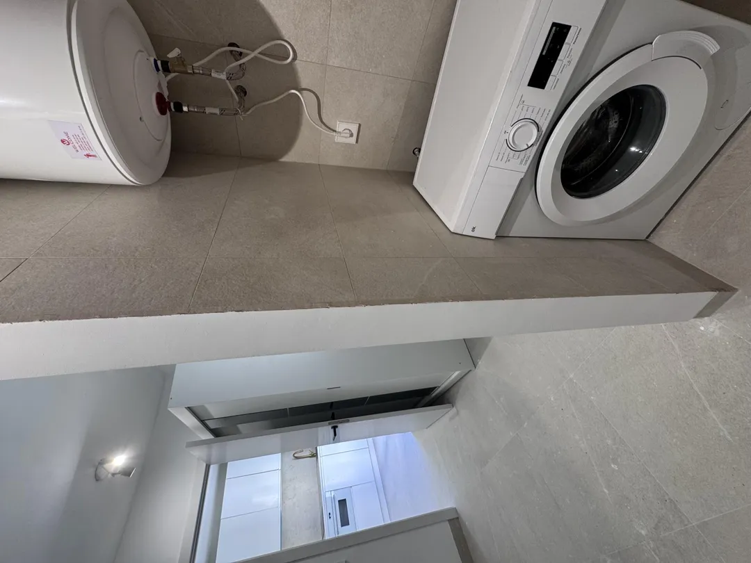 Piso en  Carrer de Robert Graves 23 - Foto 6