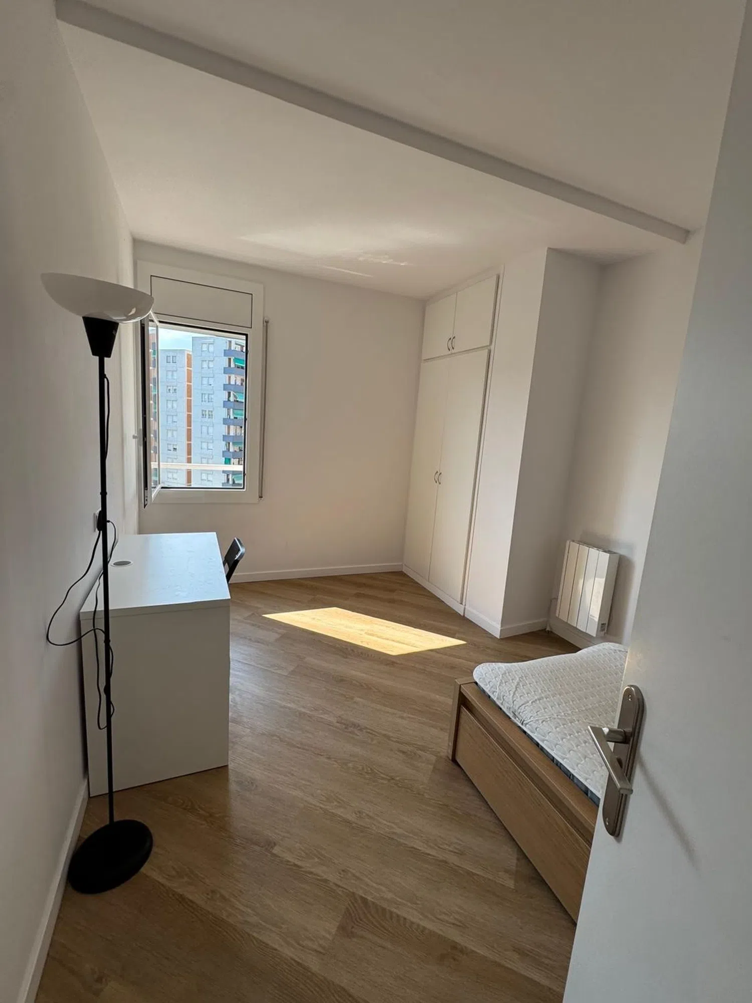 Piso en avenida de Francesc Macià, 78 - Foto 5