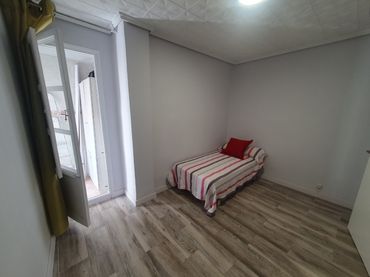 Piso en  Carrer de l'Escultor Josep Capuz 38 - Foto 8