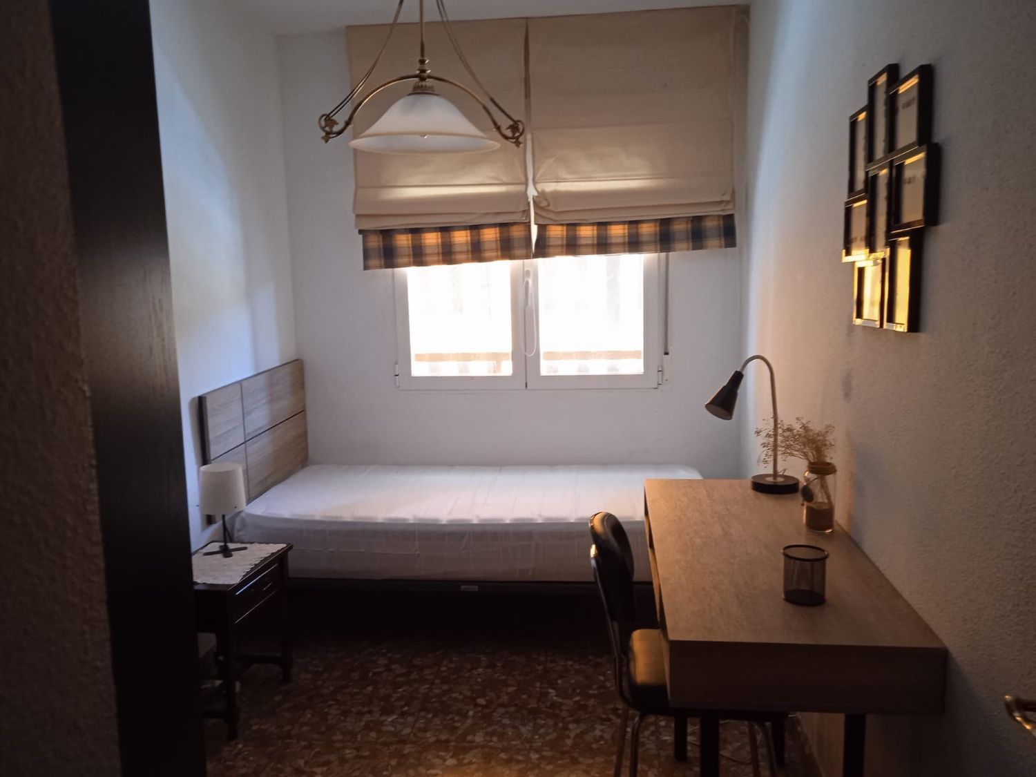 Piso en Calle Pintor Arbasia, 1, Valdeolleros - Zumbacón - Camping - Foto 2