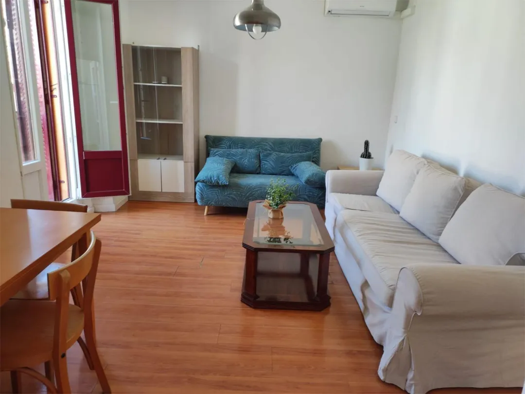 Piso en  Plaza de las Comendadoras 3