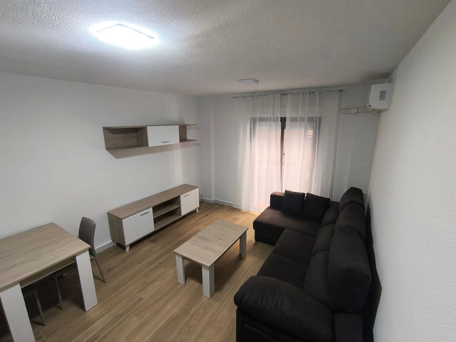 Piso en calle González Cebrián, 5 - Foto 2