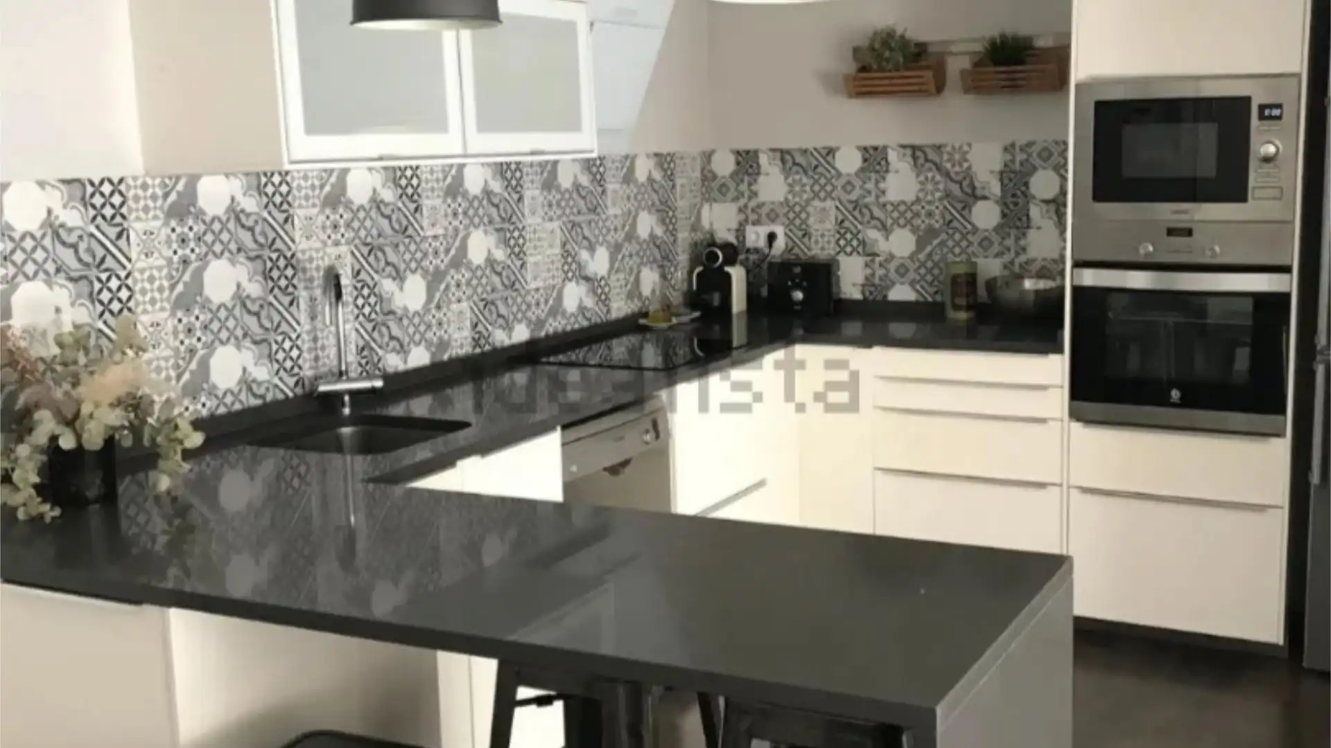 Piso en  Plaça de la Constitució 8 - Foto 4