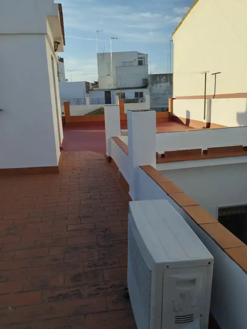 Casa adosada en  Calle Julián Romero 2 - Foto 3