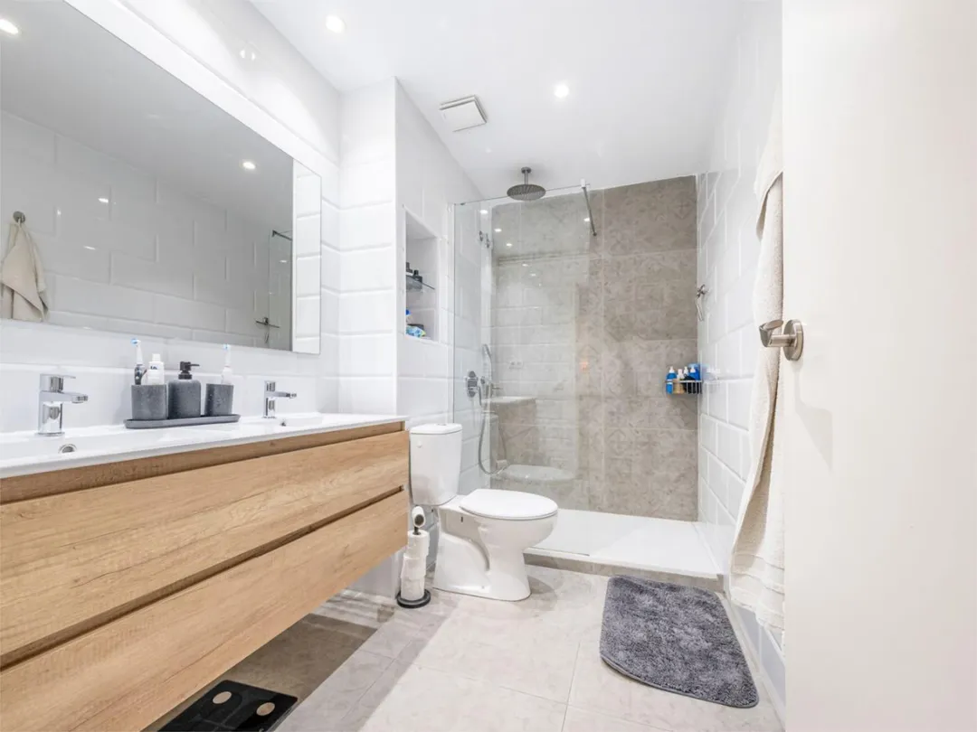 Piso en  Carrer de l'Atlàntida 39 - Foto 3