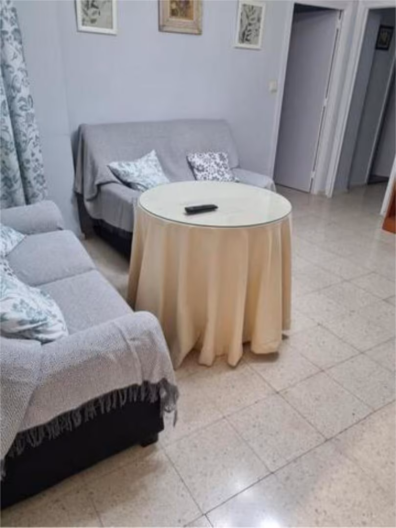 Piso en Ciudad Jardín - Foto 2