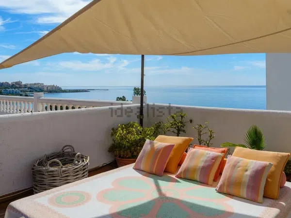 Piso en Urb. Bahia De Estepona, 340 n - Foto 2