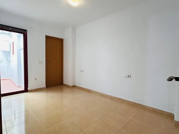 Piso en Ciudad Jardín - Foto 11