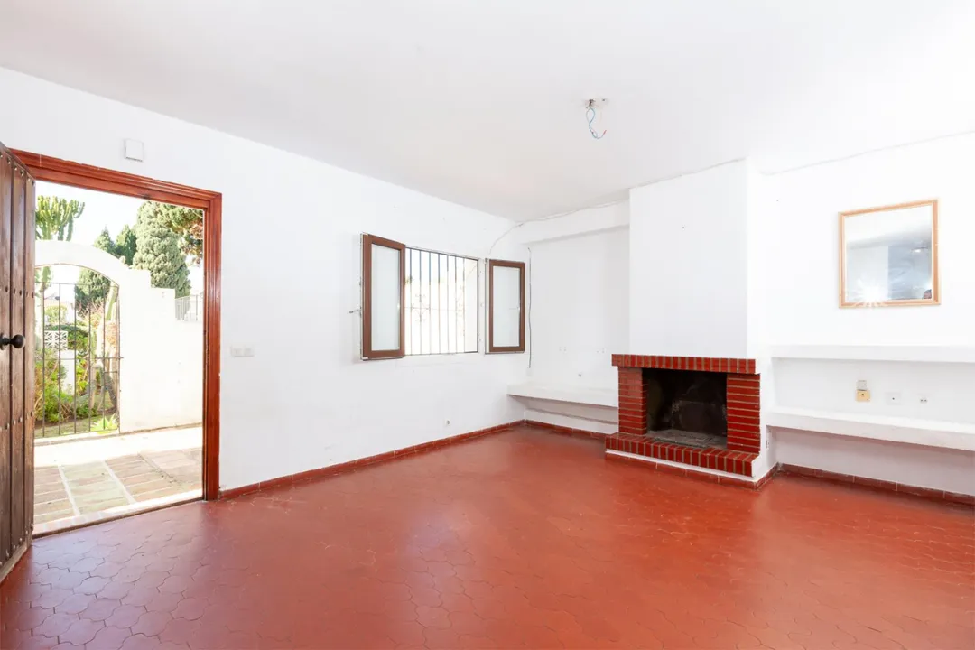 Casa adosada en  Calle Cristóbal Parra 1136 - Foto 5