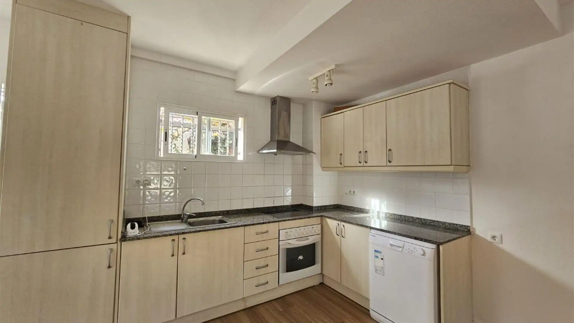 Chalet en  Carrer de la Limonita 9 - Foto 9