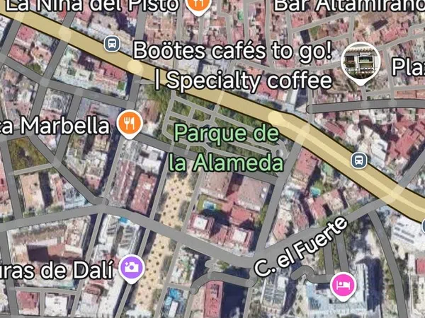 Piso en Avenida Ricardo Soriano, 1, Casco Antiguo - Foto 2