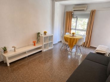 Piso en  Carrer de Maximilià Thous 14 - Foto 2