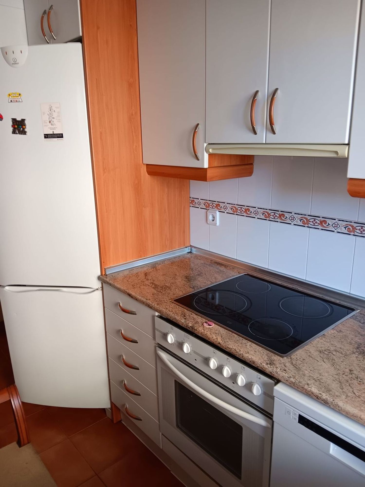 Piso en calle Velayos, 28