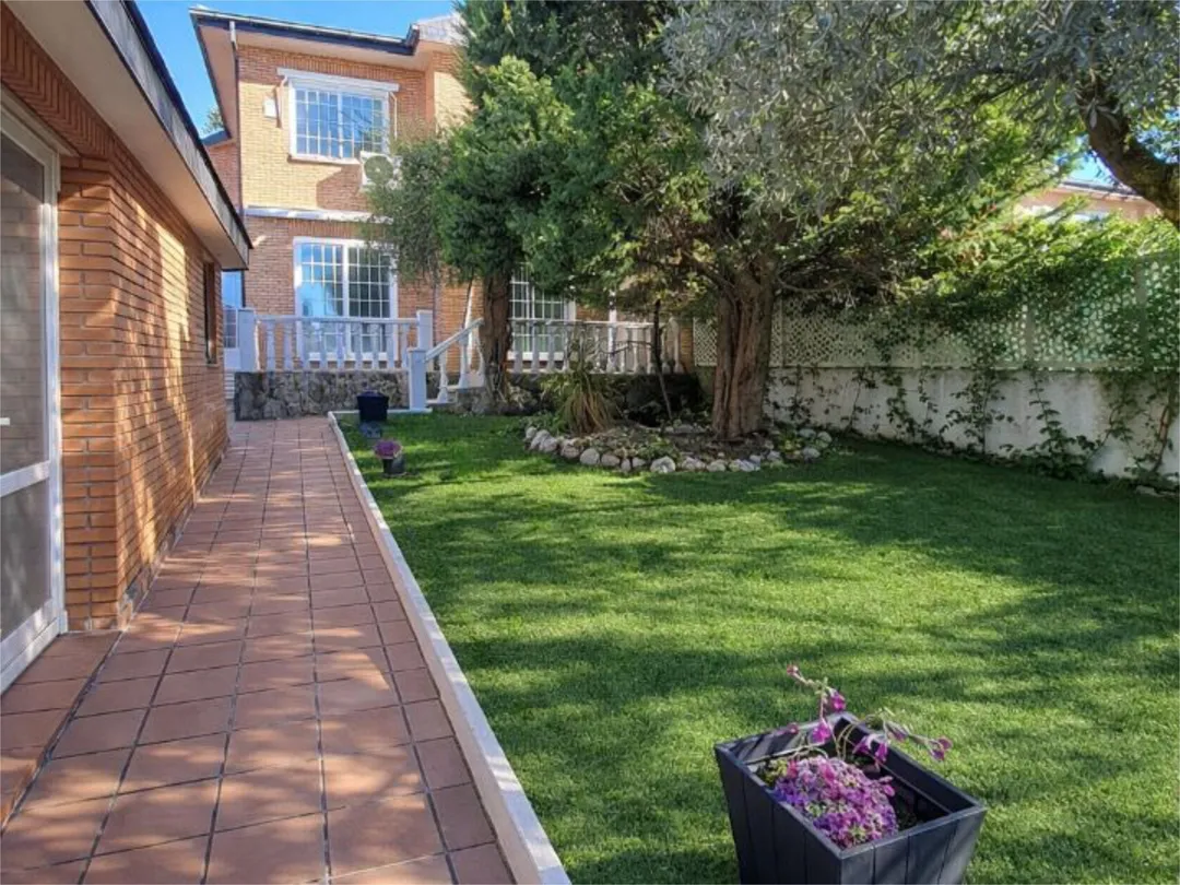 Chalet en  Calle de los Eucaliptos 86 - Foto 3