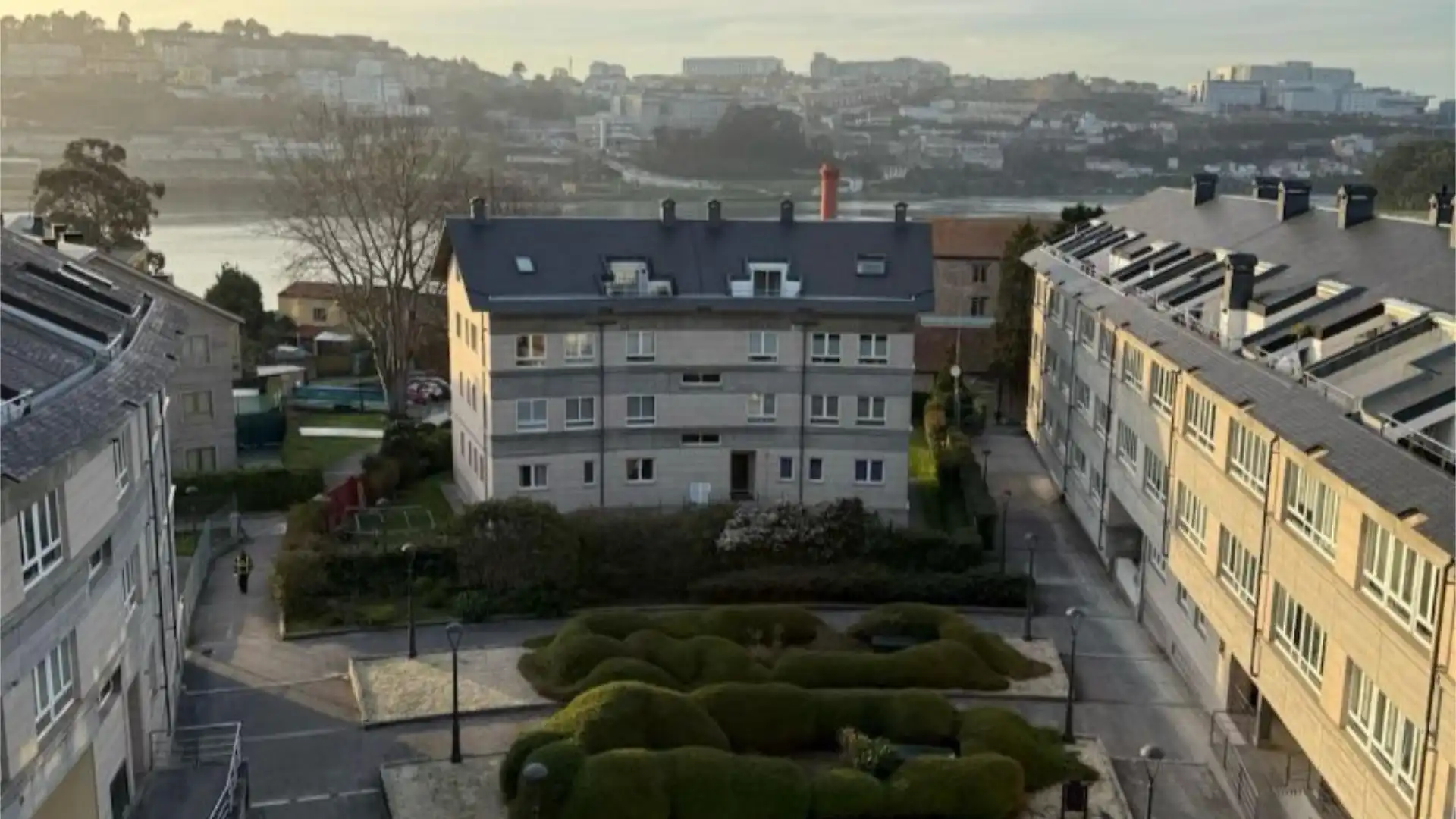 Piso en  Avenida Ernesto Che Guevara 31 - Foto 35