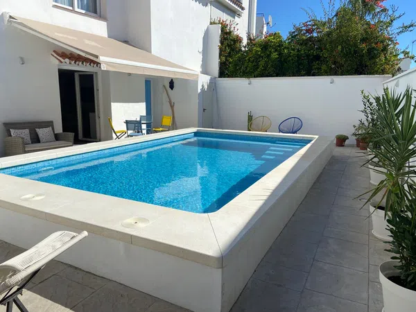Chalet pareado en Barrio La Colina