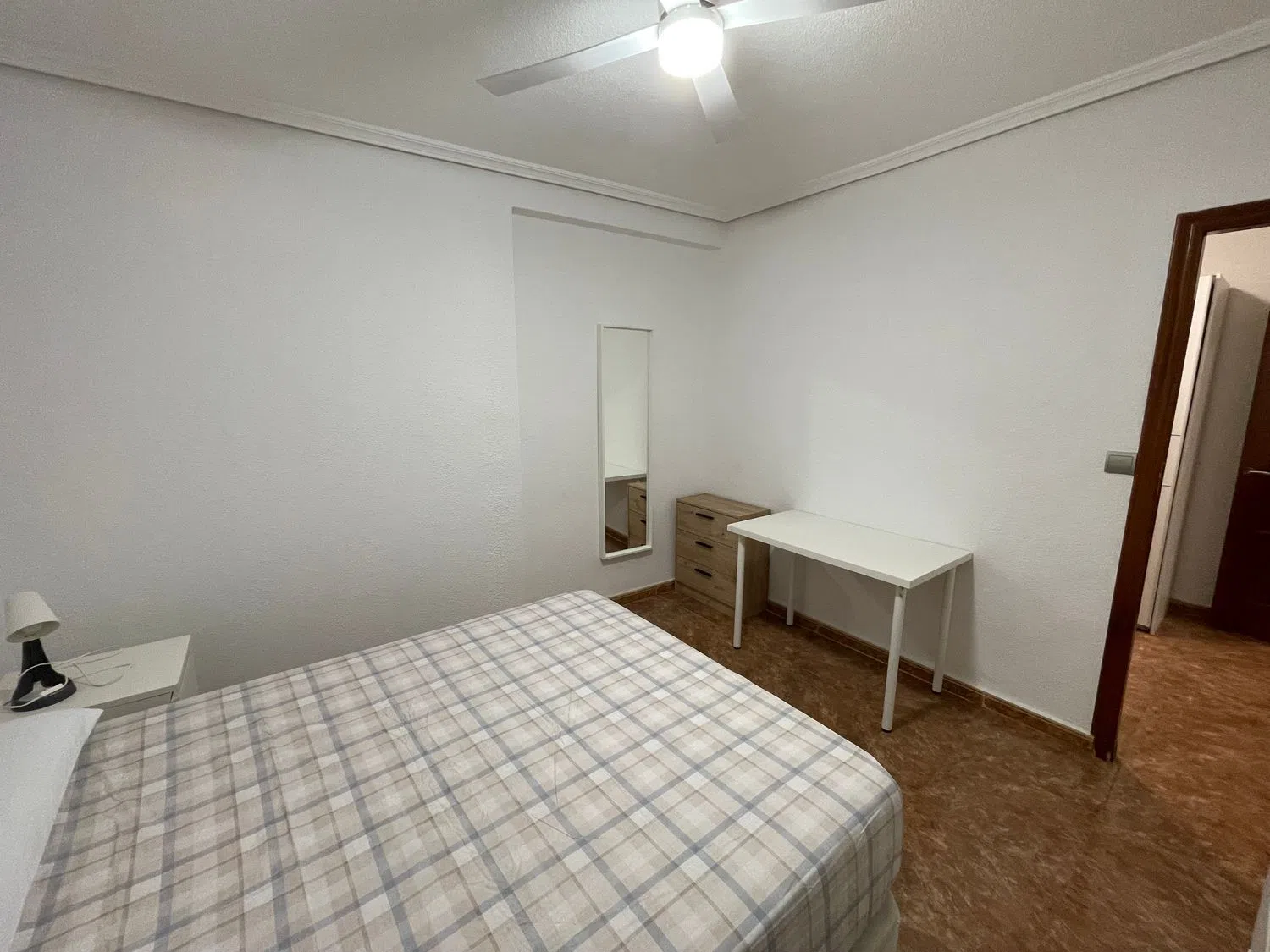 Piso en calle Juan de Cervantes, 23 - Foto 10