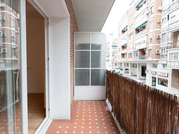 Piso en calle de Ramón de Santillán, 3 - Foto 2